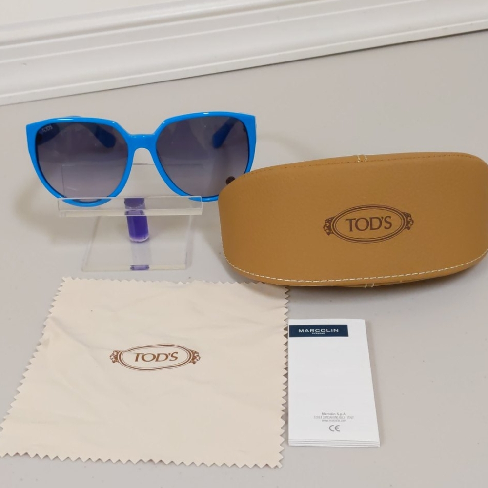 Tod's blue sunglasses